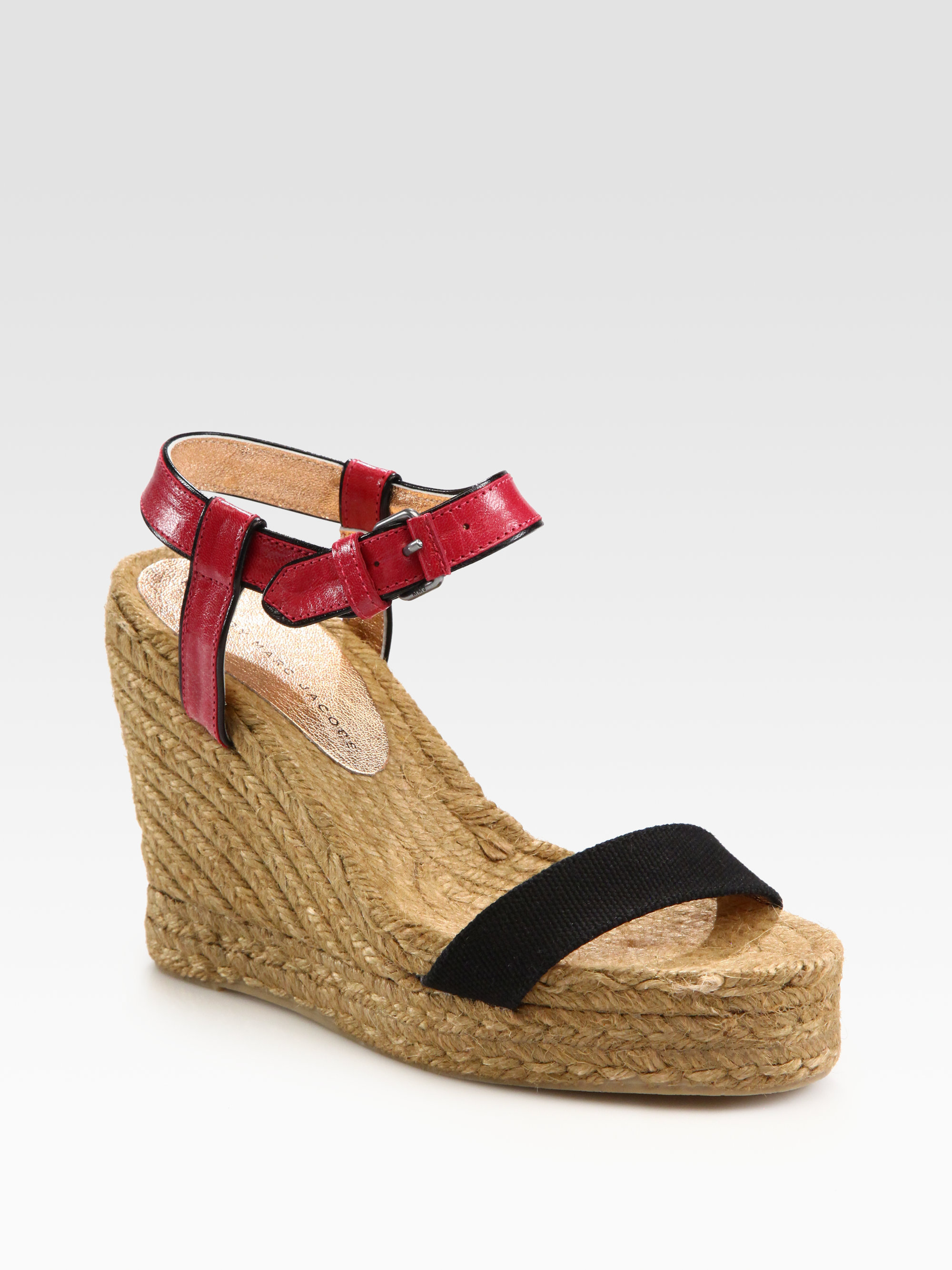 marc jacobs wedge sandals
