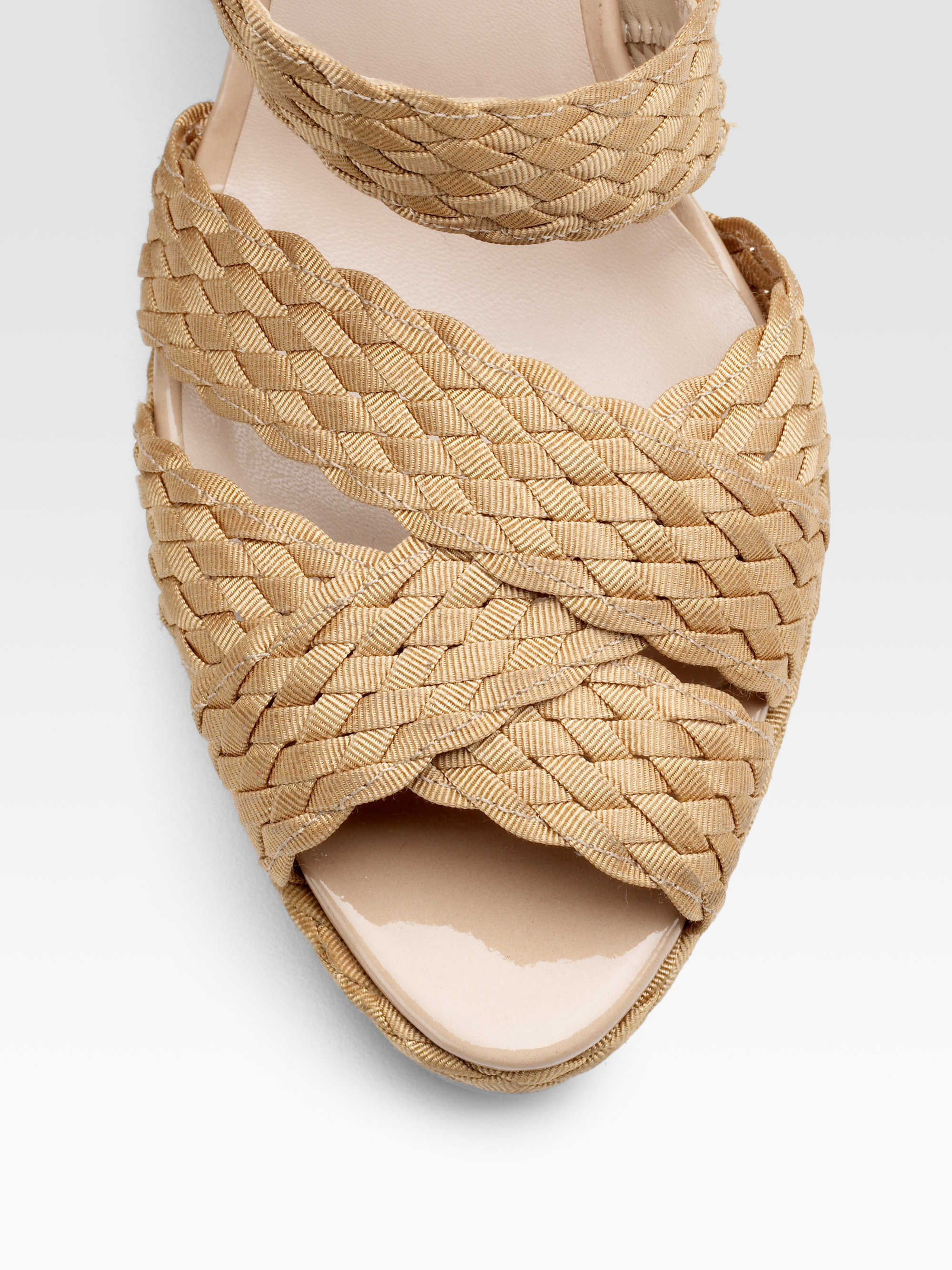 Ferragamo Dulcinea Crochet Wedge Sandals in Natural - Lyst