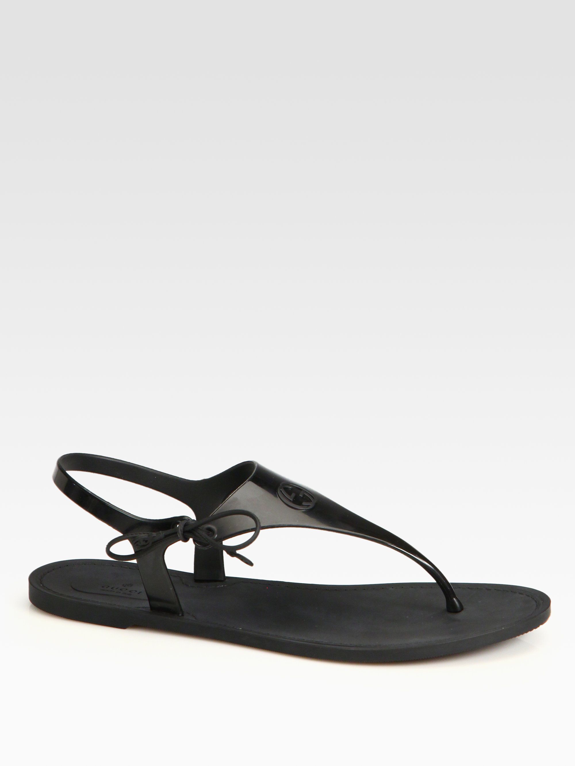 Gucci Katina Rubber Thong Sandals in Black | Lyst
