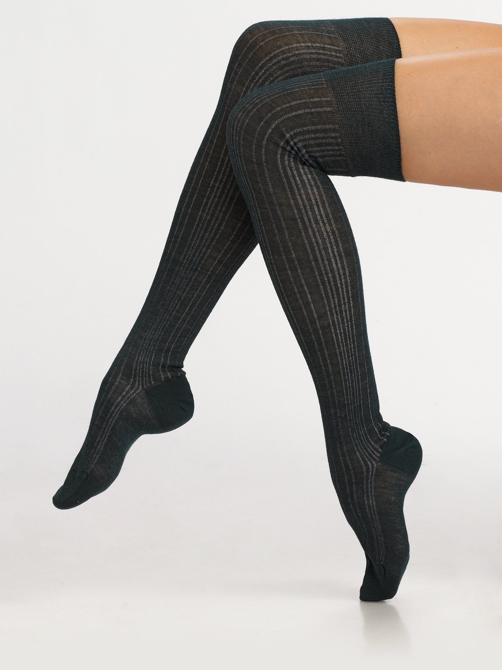 La Rosa Semi-sheer Over-the-knee Socks 