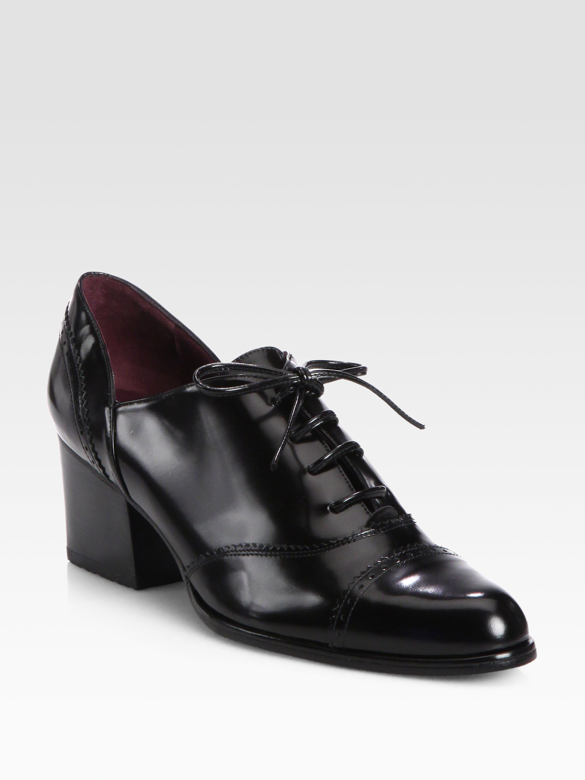stuart weitzman oxford