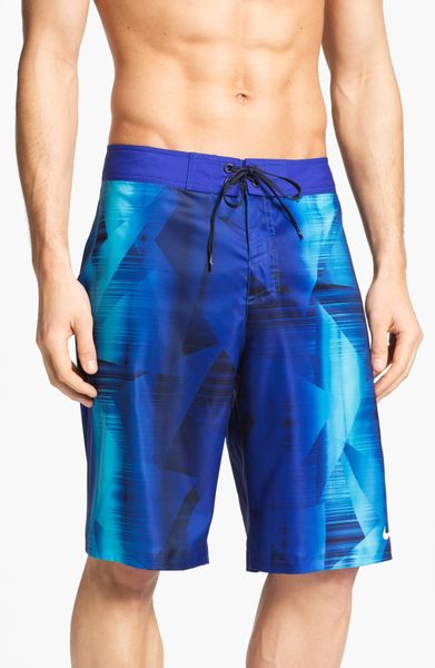 Nike Hypercolor 11 Board Shorts in Blue for Men (hyper blue/ navy) | Lyst