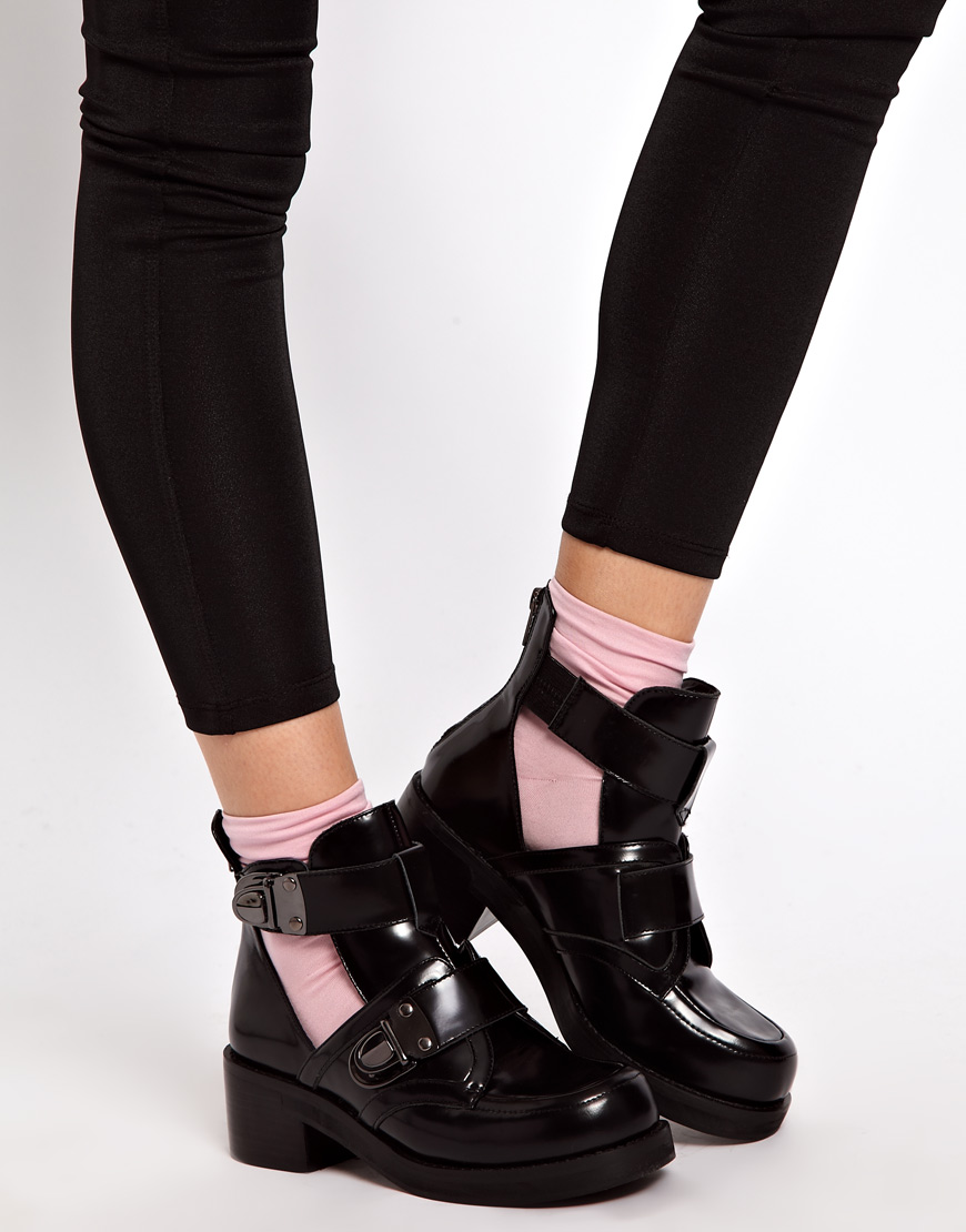 cut off ankle boots