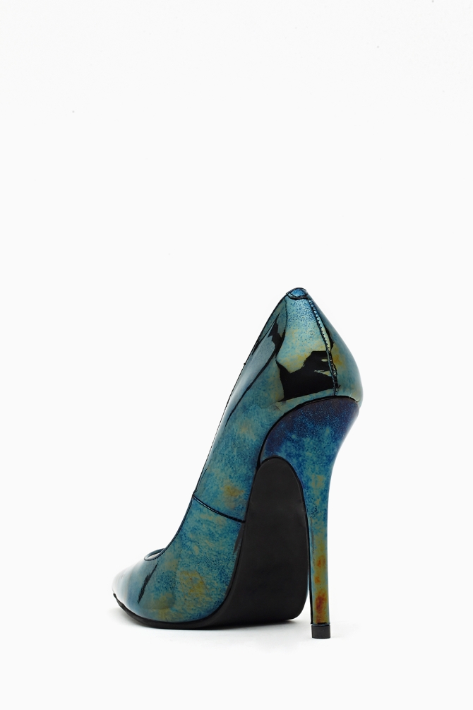 Nasty Gal Darling Pump Oil Slick in 