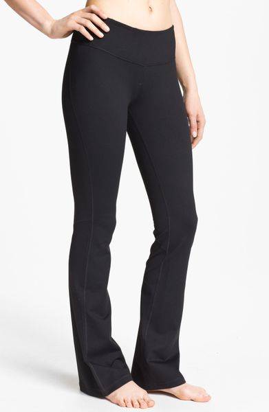 Zella 'Barely Flare Booty' Pants in Blue (black) | Lyst