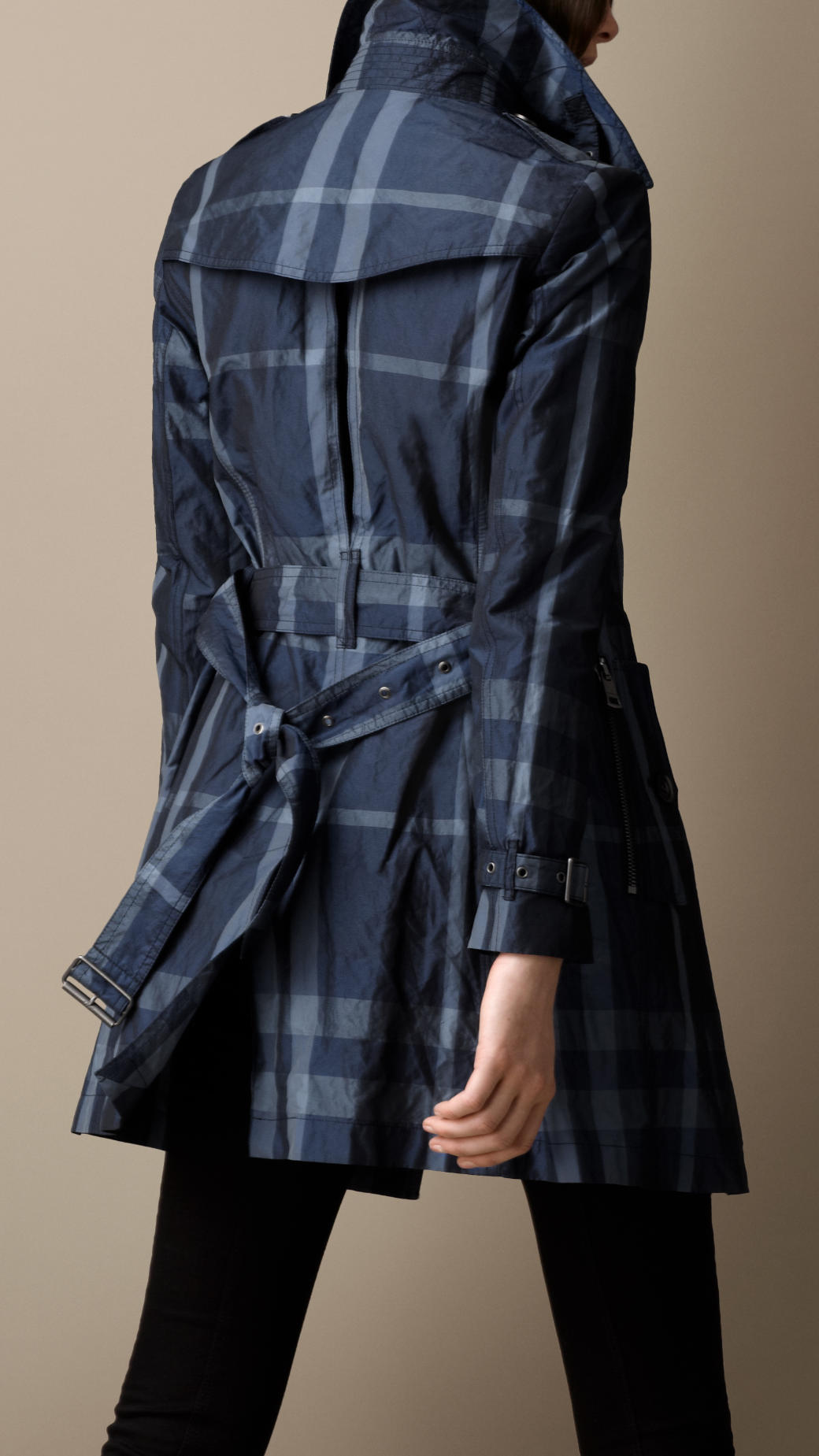 Burberry Short Metallic Check Trench Coat in Blue | Lyst