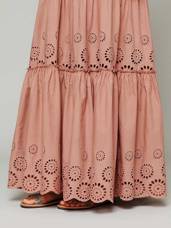 eyelet maxi