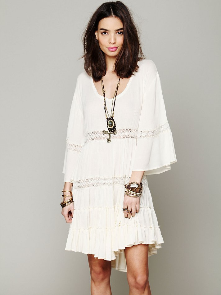 daisy lace dress