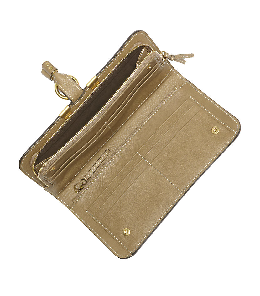 Chlo Marcie Travel Wallet in Brown | Lyst
