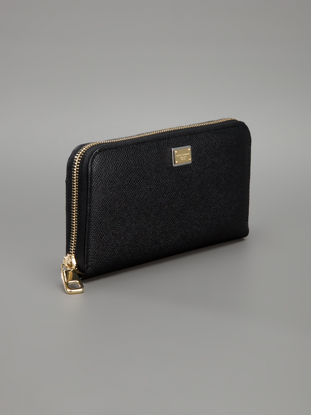 zip up purse