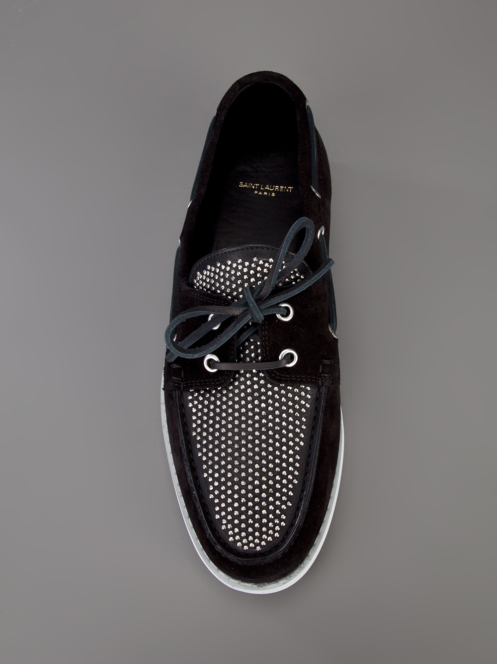 black deck shoe