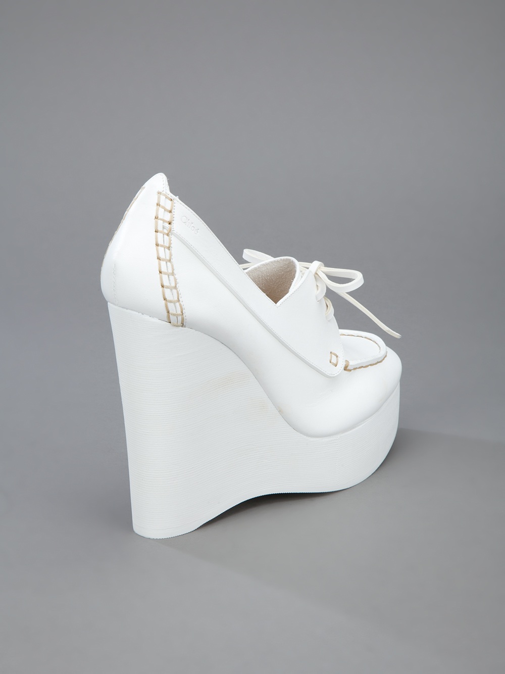 Lyst - Chloé Lace-up Wedge in White
