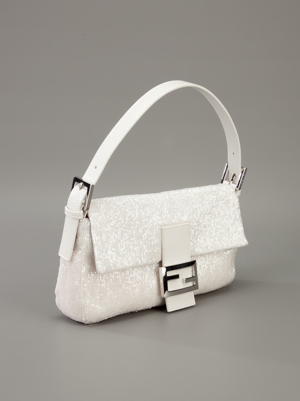 Fendi Baguette Bag in White - Lyst