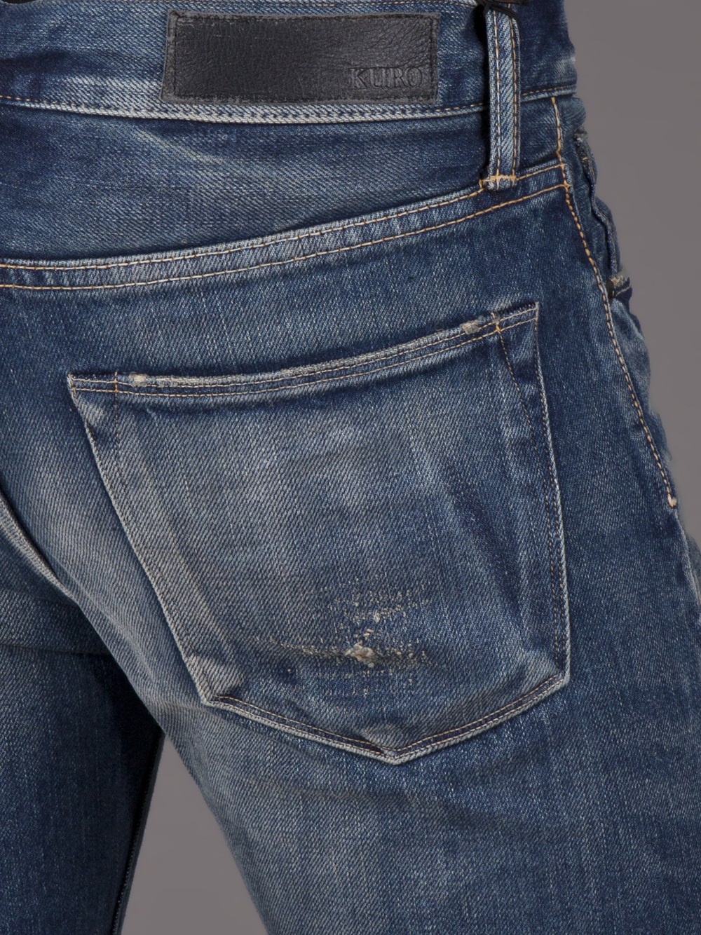 kuro jean
