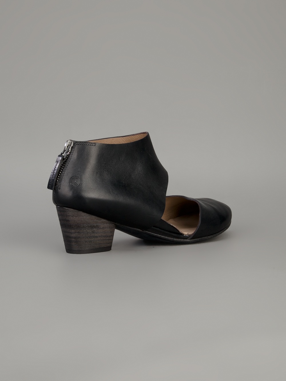 cut out booties flat