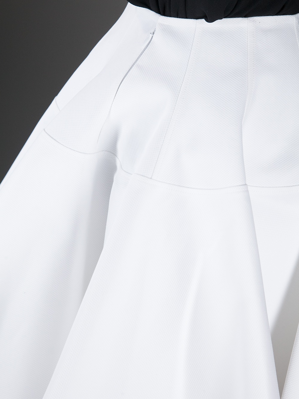 Alaïa Pleated Volume Skirt in White - Lyst