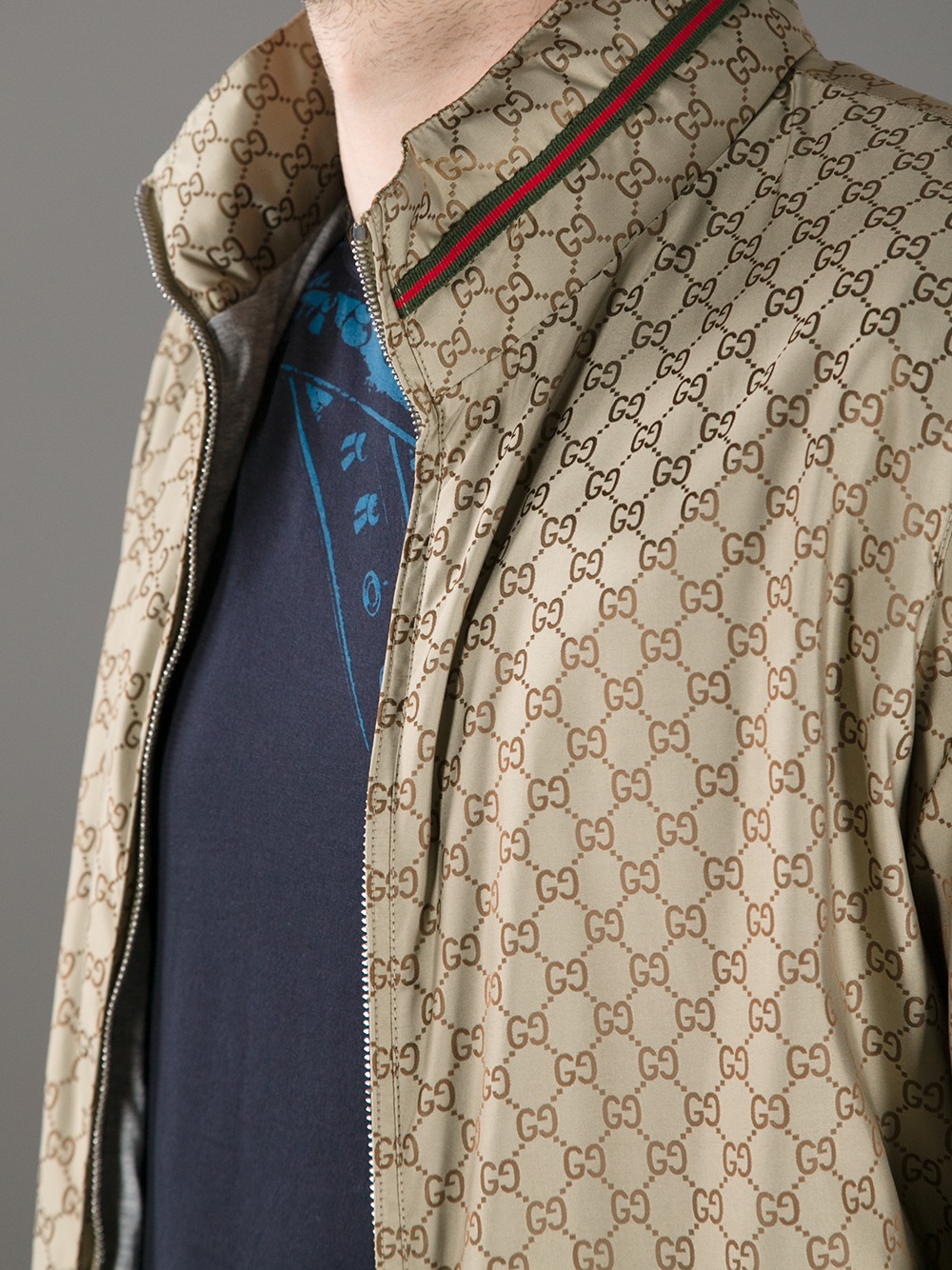 Gucci Logo Print Bomber Jacket in Metallic for | Lyst