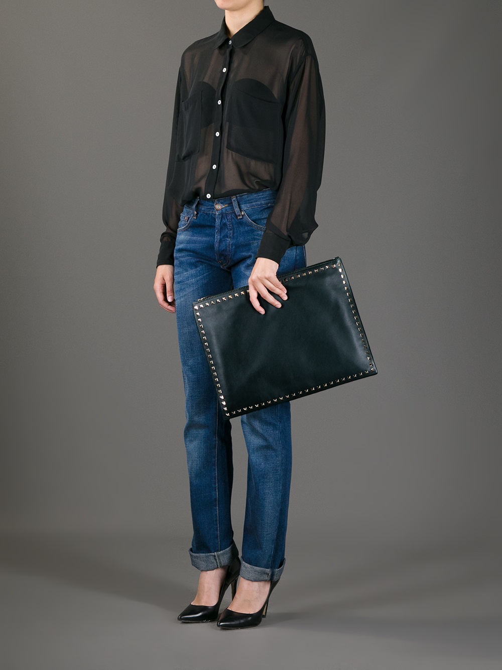 valentino rockstud large