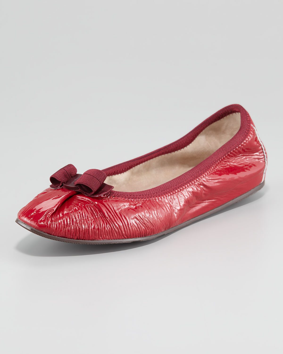 Ferragamo Womens My Joy Patent Leather Ballerina Flat in Nero (Black) (Red) - Lyst