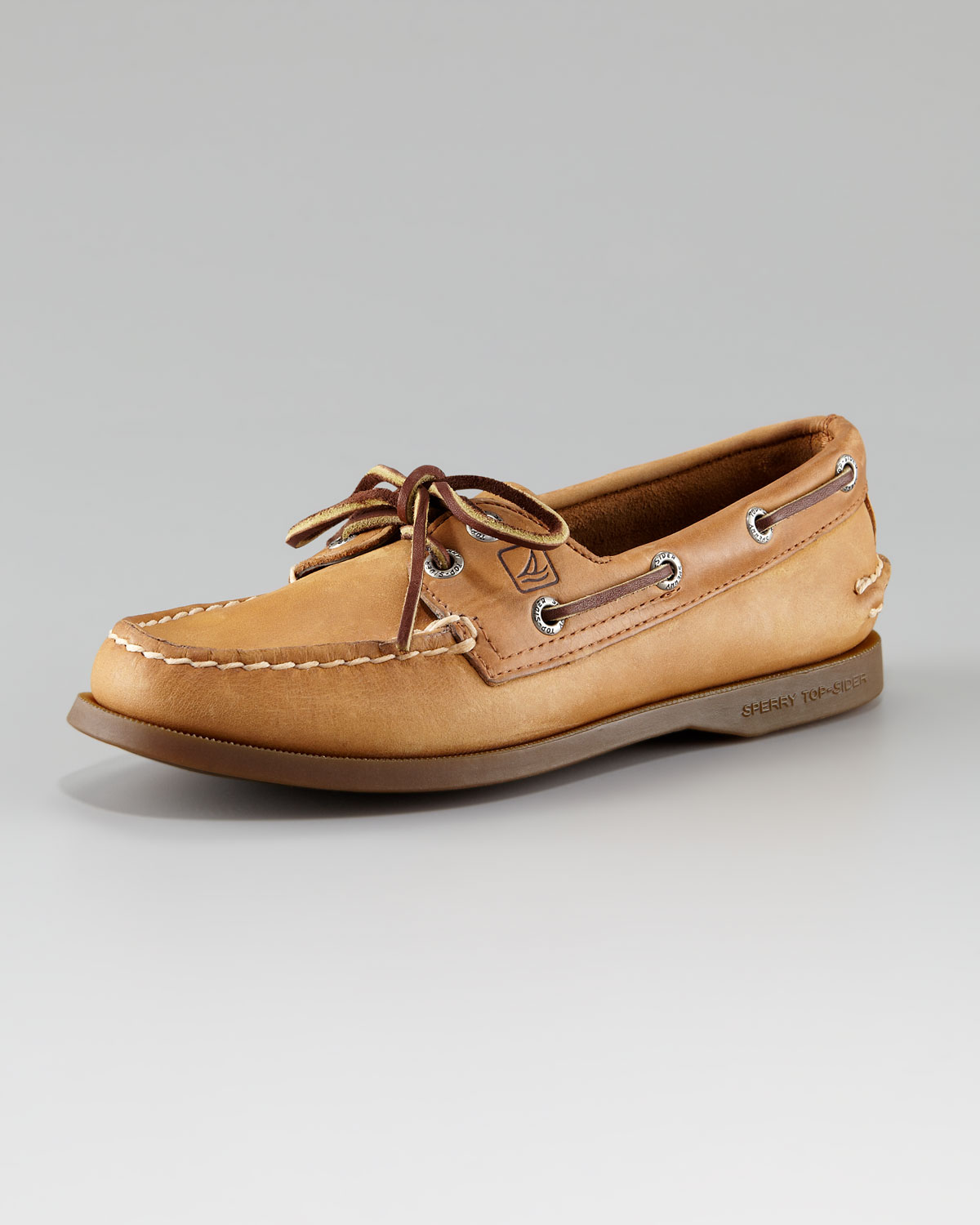sperry tops