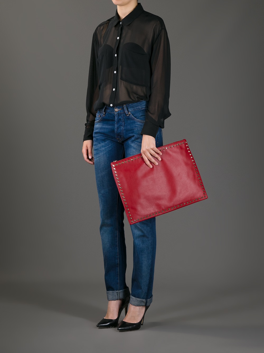 valentino large rockstud clutch