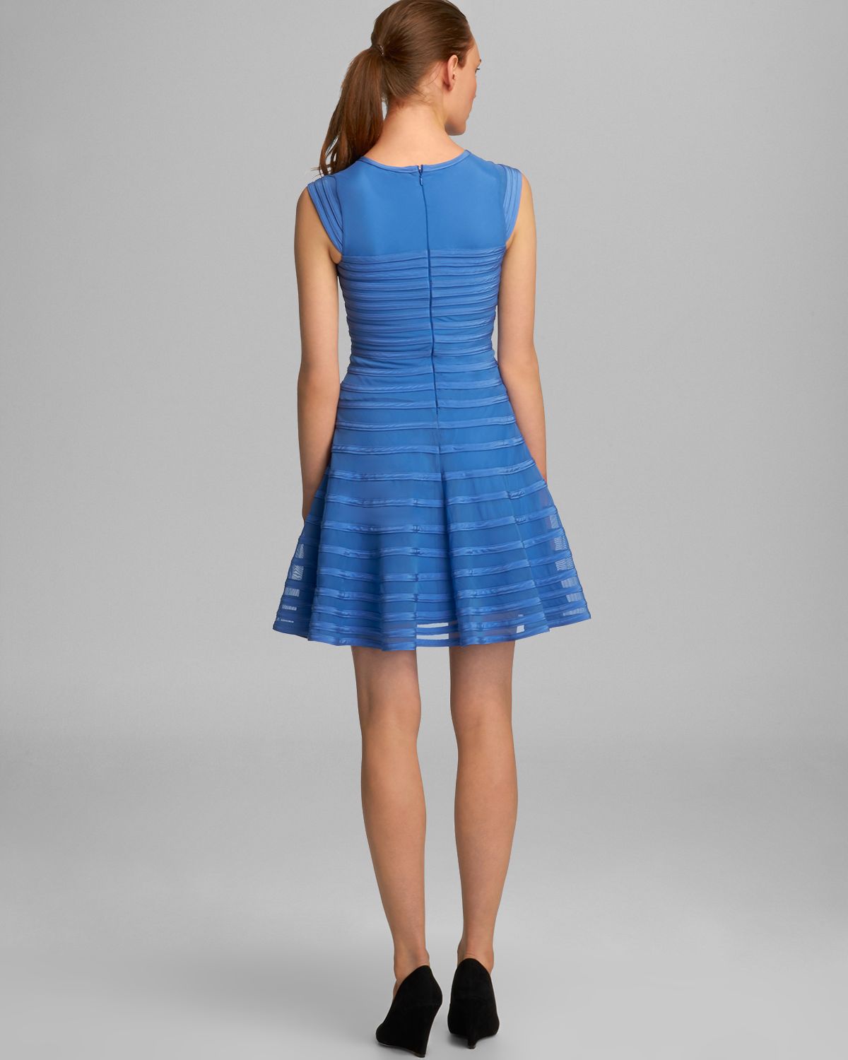 Halston Flare Skirt Dress Cap Sleeve in 