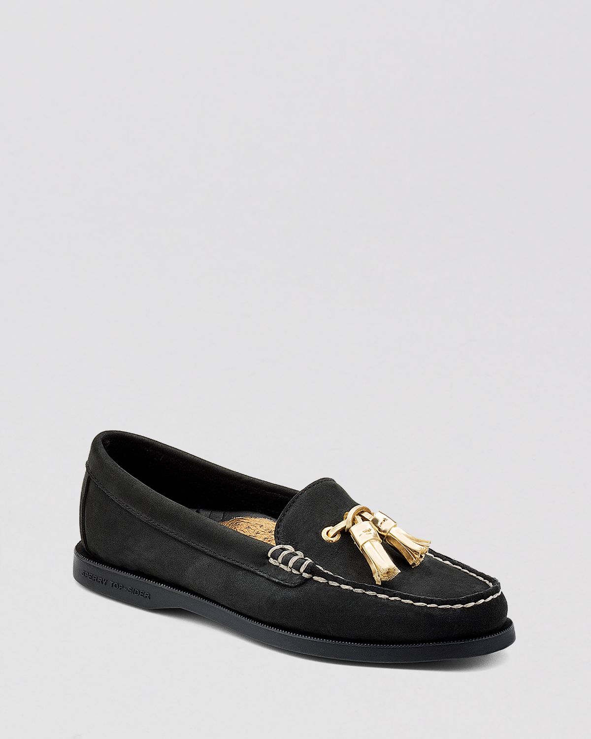 sperry boat shoes with tassels