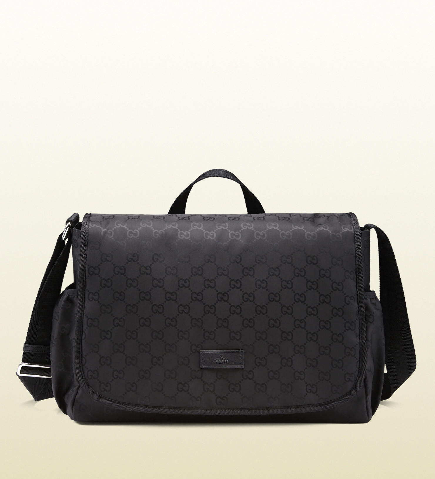 black gucci changing bag