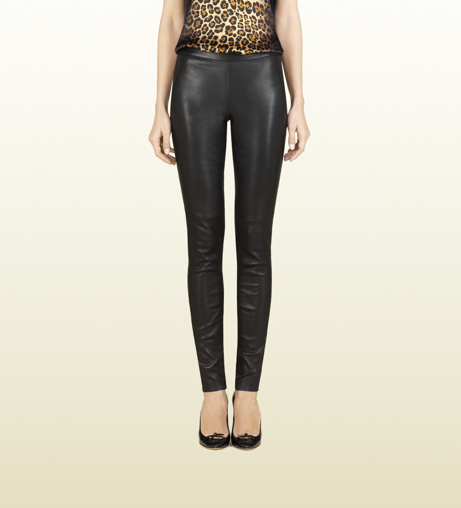 gucci leather leggings