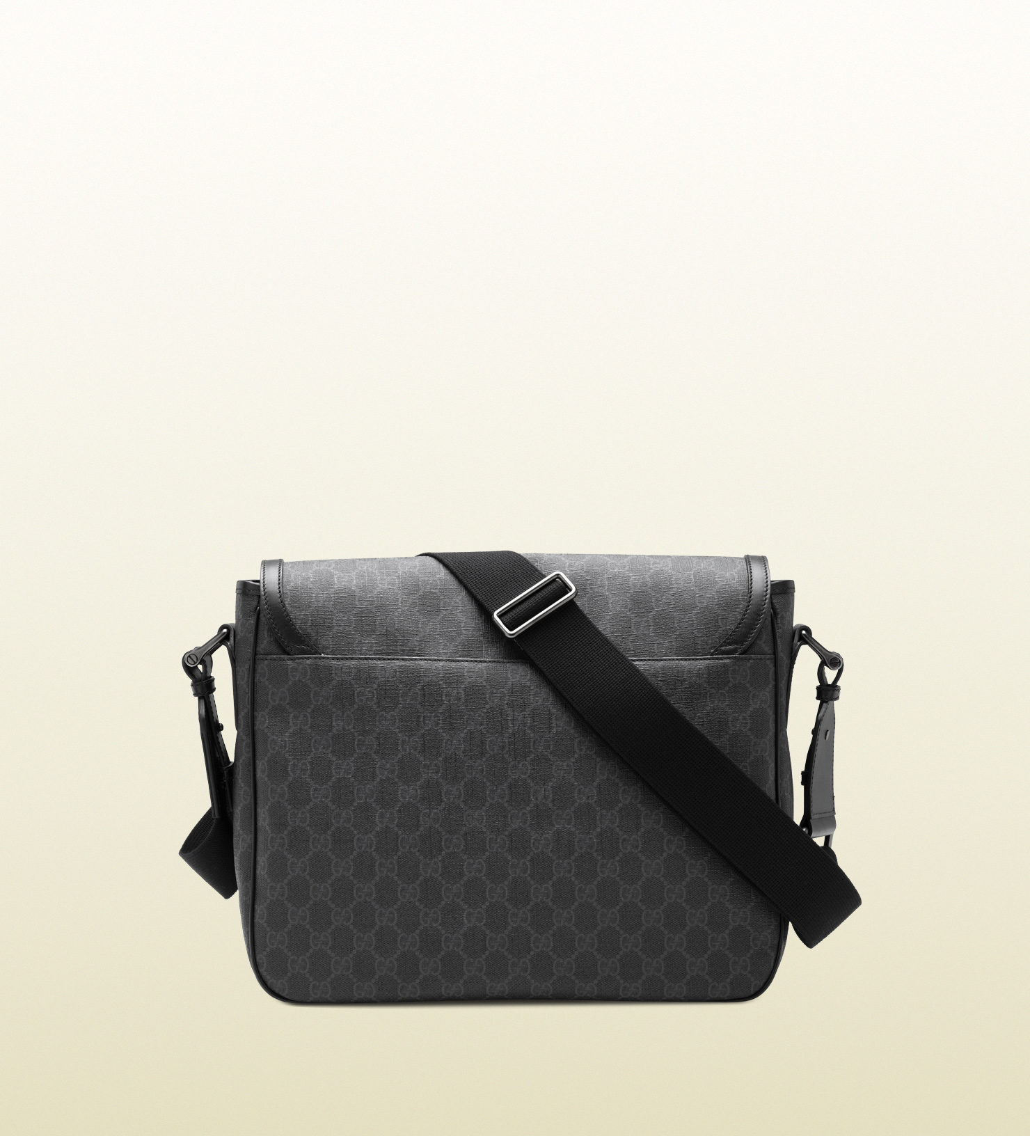 Gucci Gg Supreme Canvas Messenger Bag in Grey (Gray) for Men - Lyst
