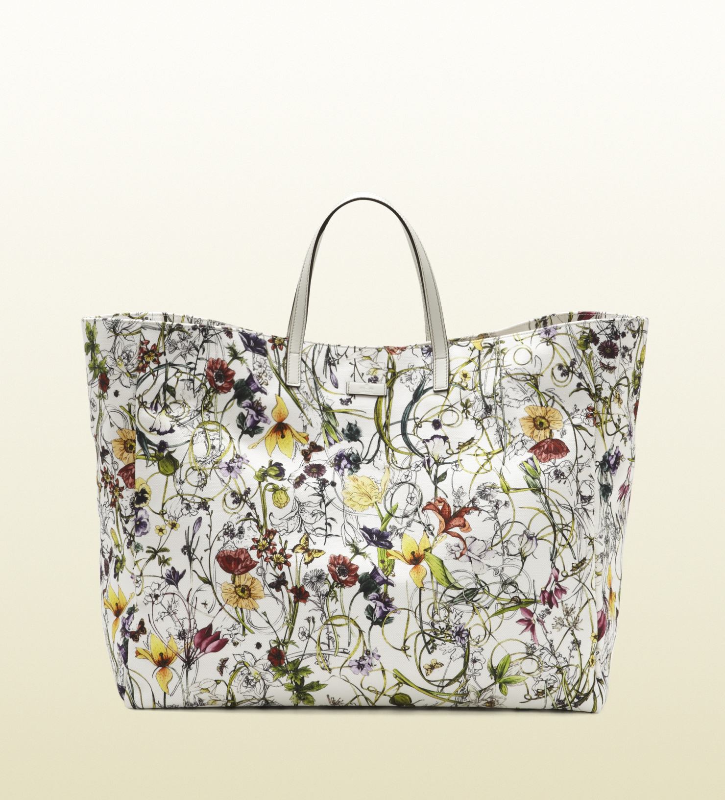 Gucci Large Flora Infinity Canvas Tote in White - Lyst