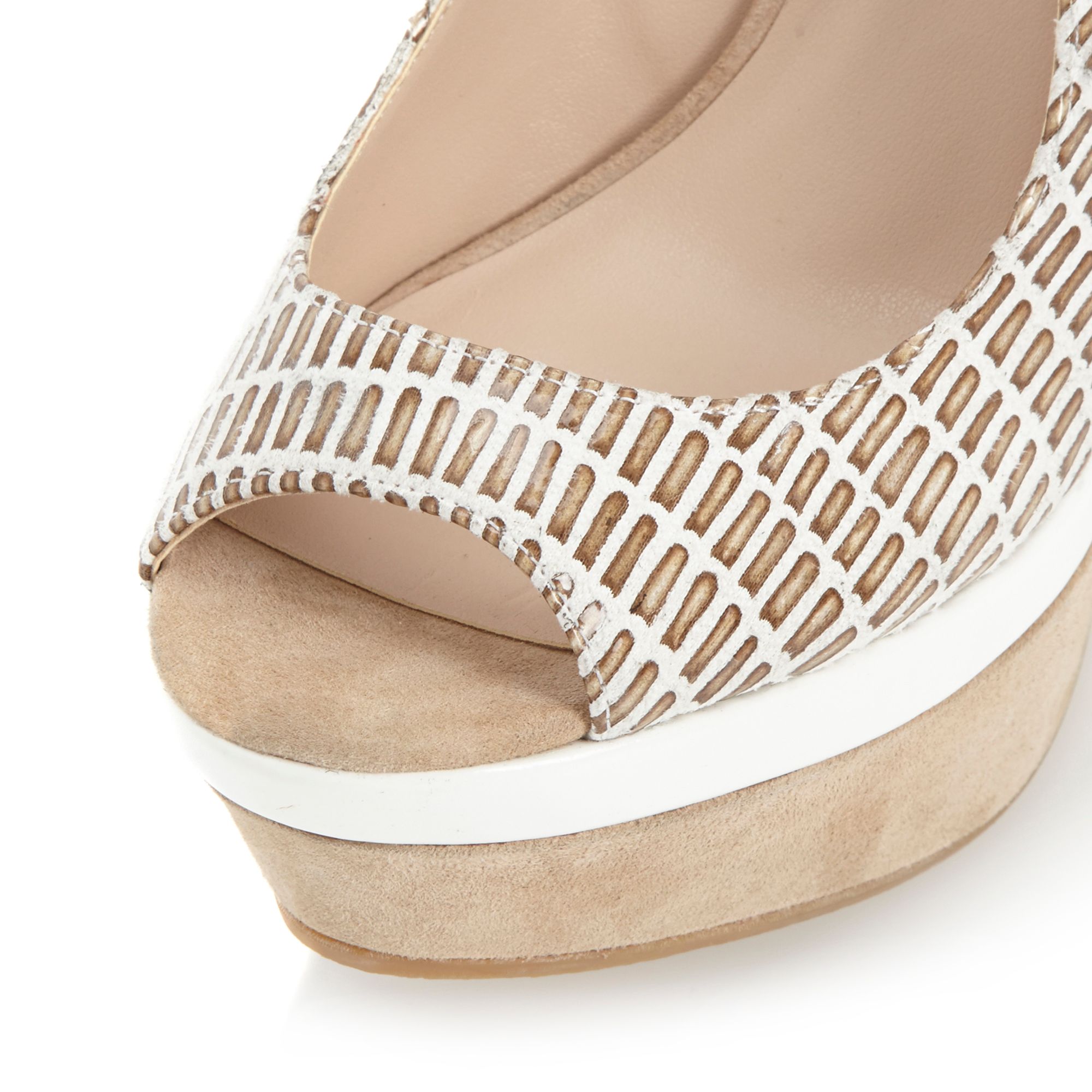 dune tan wedges