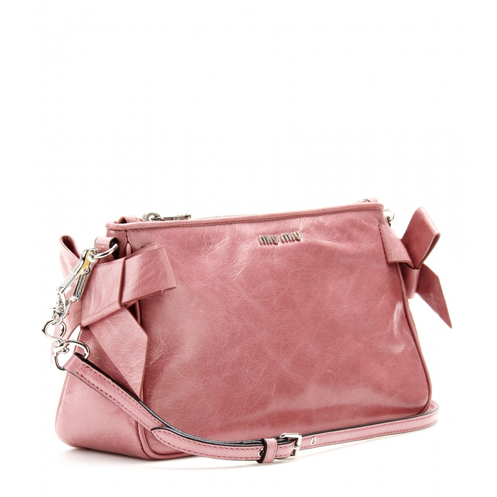 Lyst Miu Bow Glazed Leather Bag In Pink Gallery
