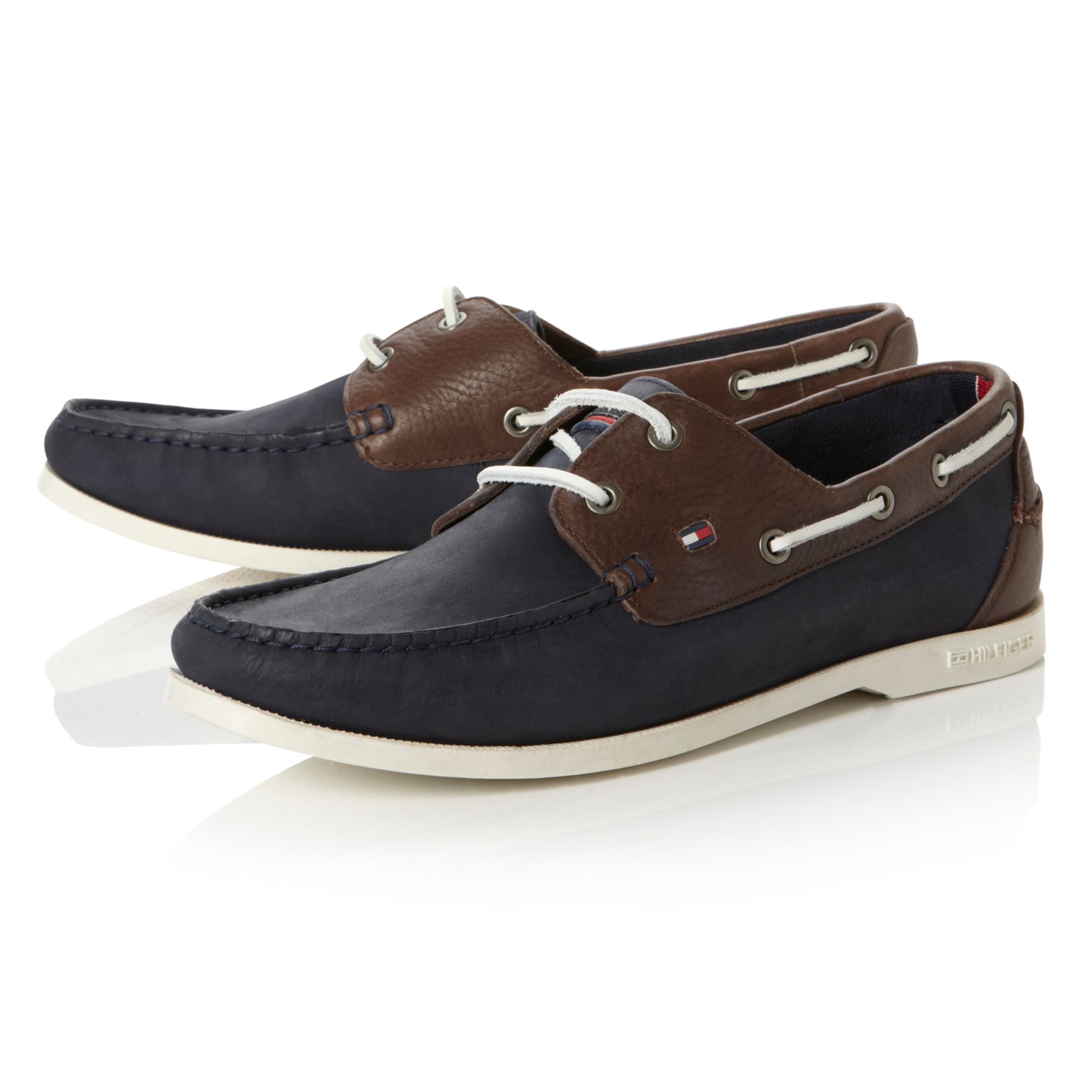 Tommy hilfiger Chino 7b 2 Eye Contrast Boat Shoes in Blue for Men | Lyst