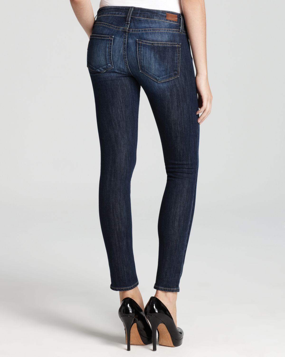 paige denim skyline ankle peg