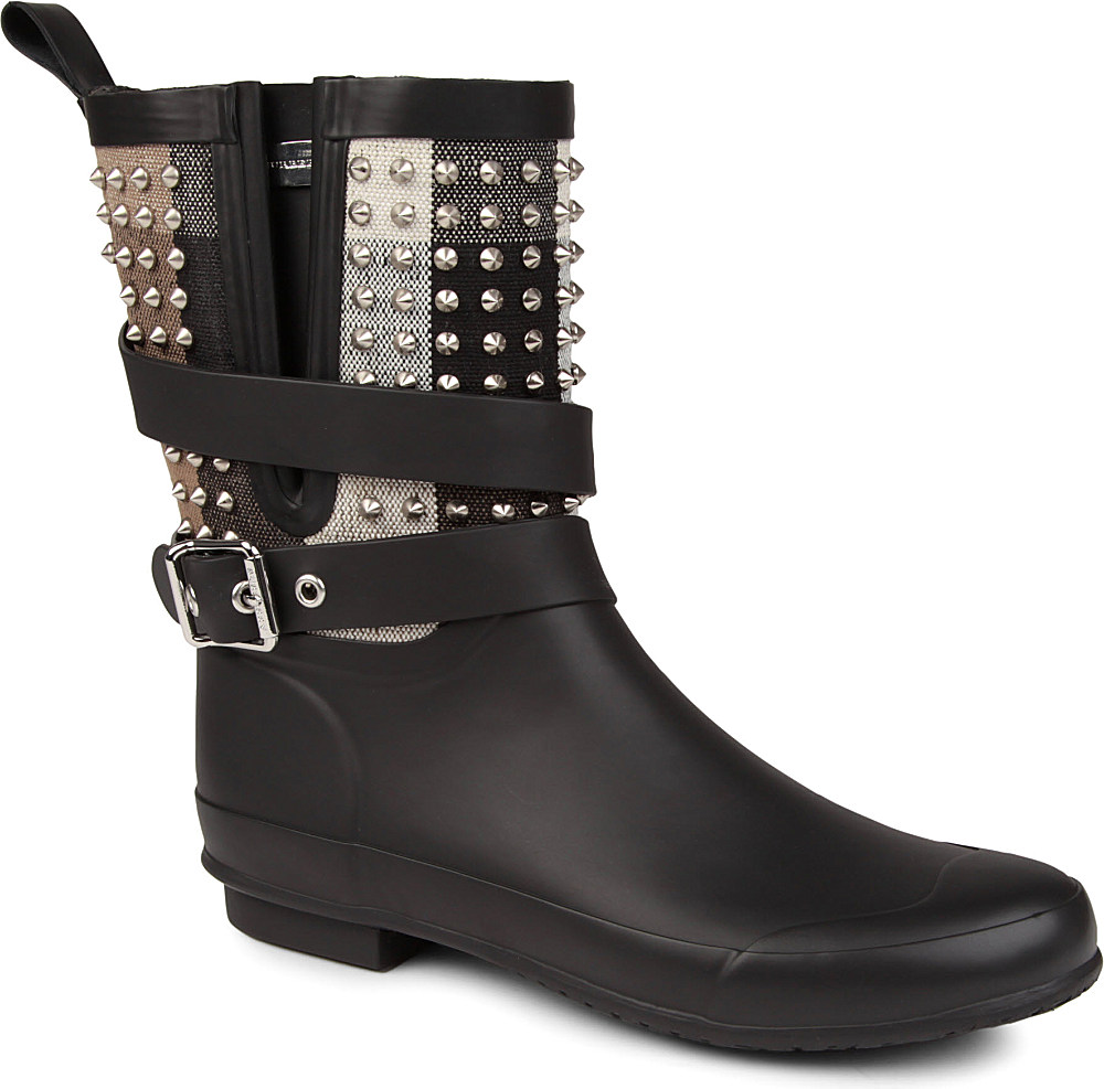 studded wellies