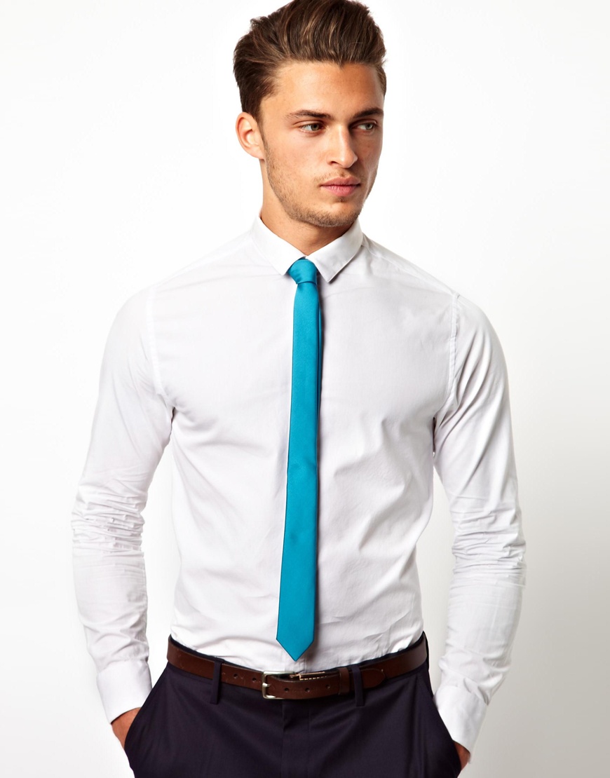 Рубашка с галстуком. Какого цвета галстук к белой рубашке. Мужчина в голубой рубашке. Белая рубашка с галстуком. Какого цвета галстук к белой рубашке.