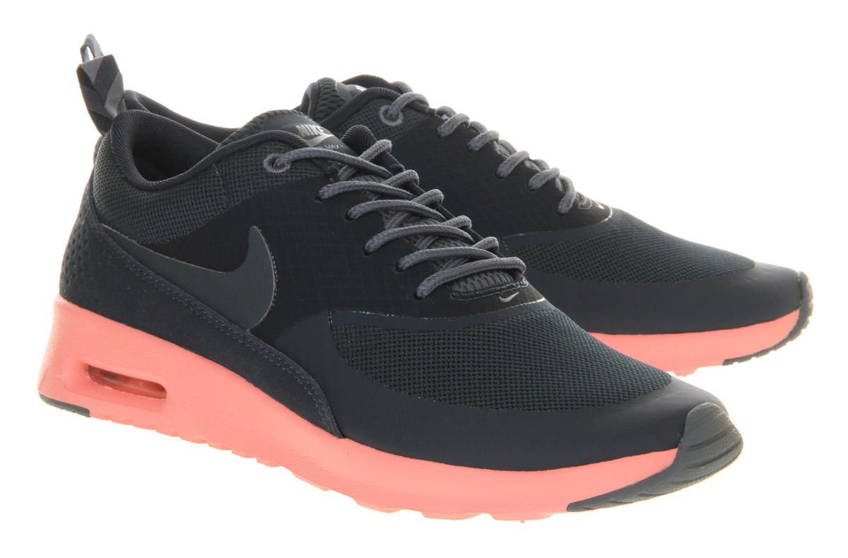 nike thea atomic pink