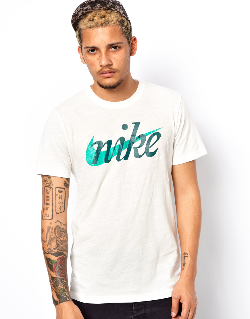 nike retro logo t shirt