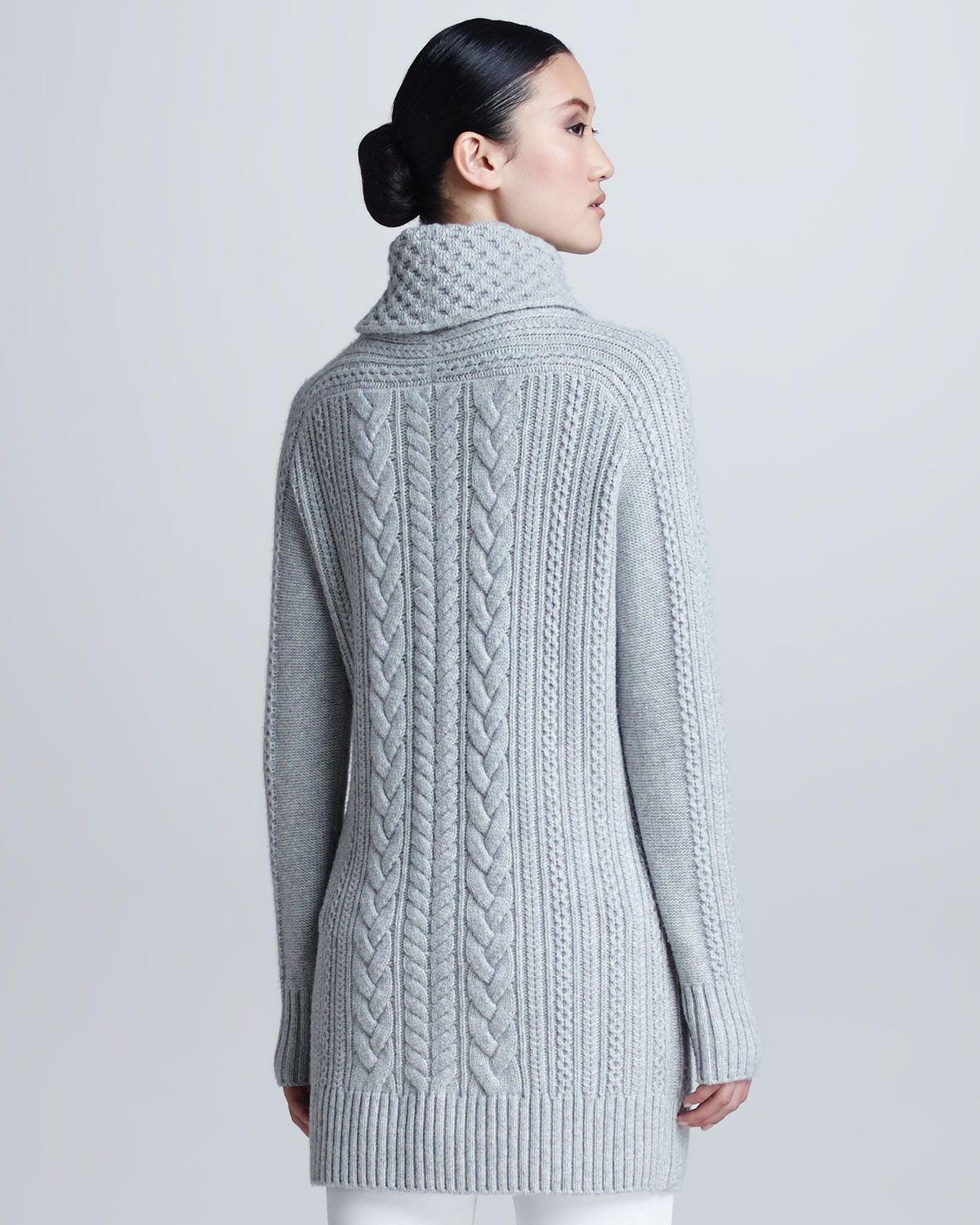 Loro piana Cableknit Cashmere Turtleneck Tunic Sweater in Gray | Lyst