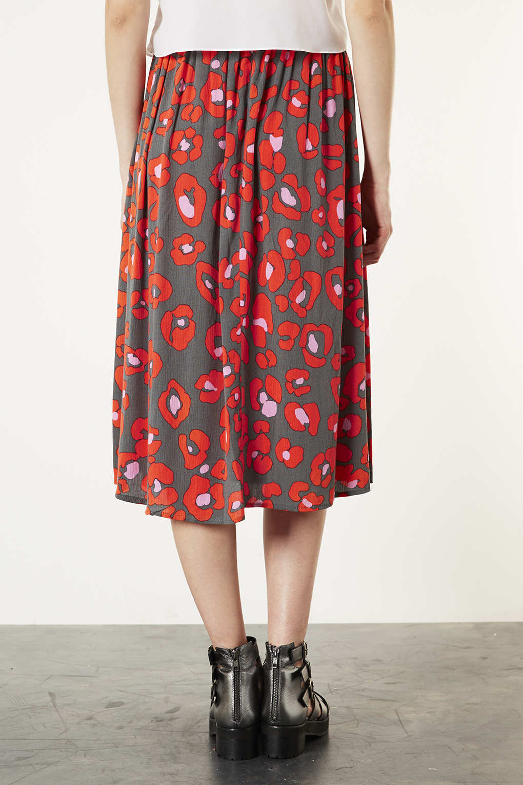 topshop red leopard skirt