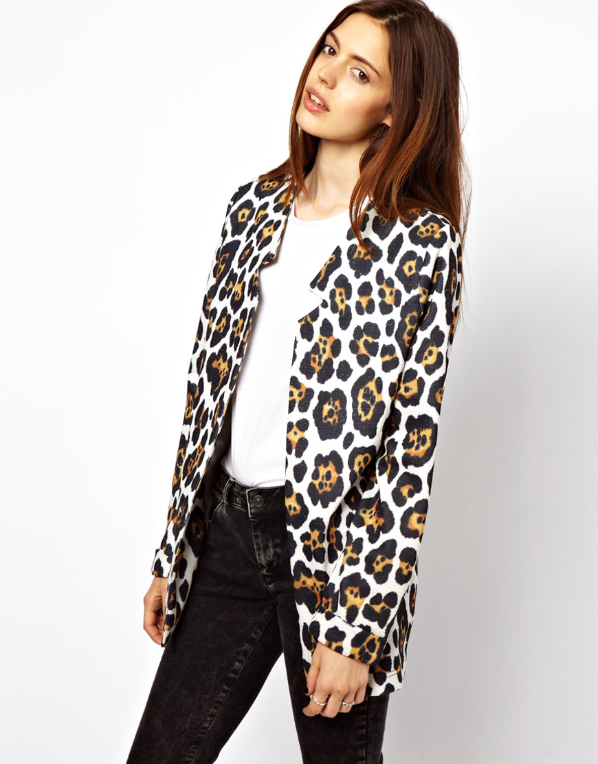 longline leopard print top