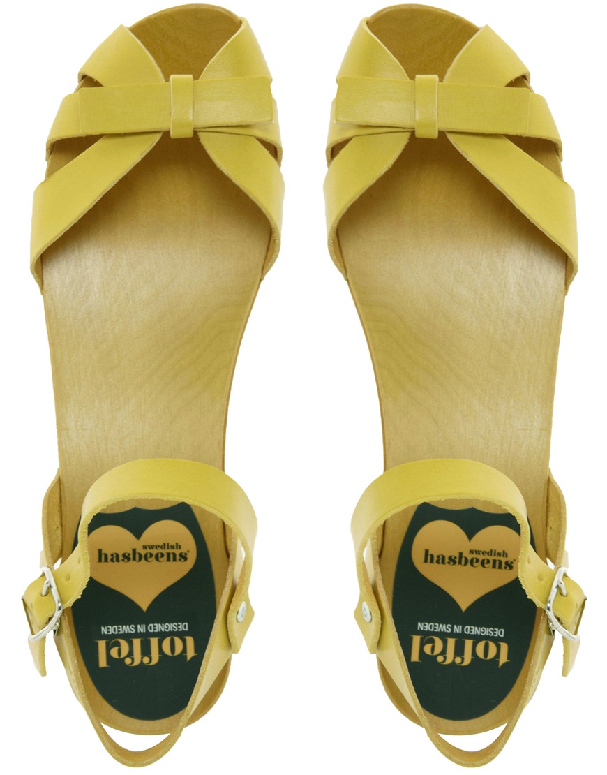 yellow flat sandals with bow