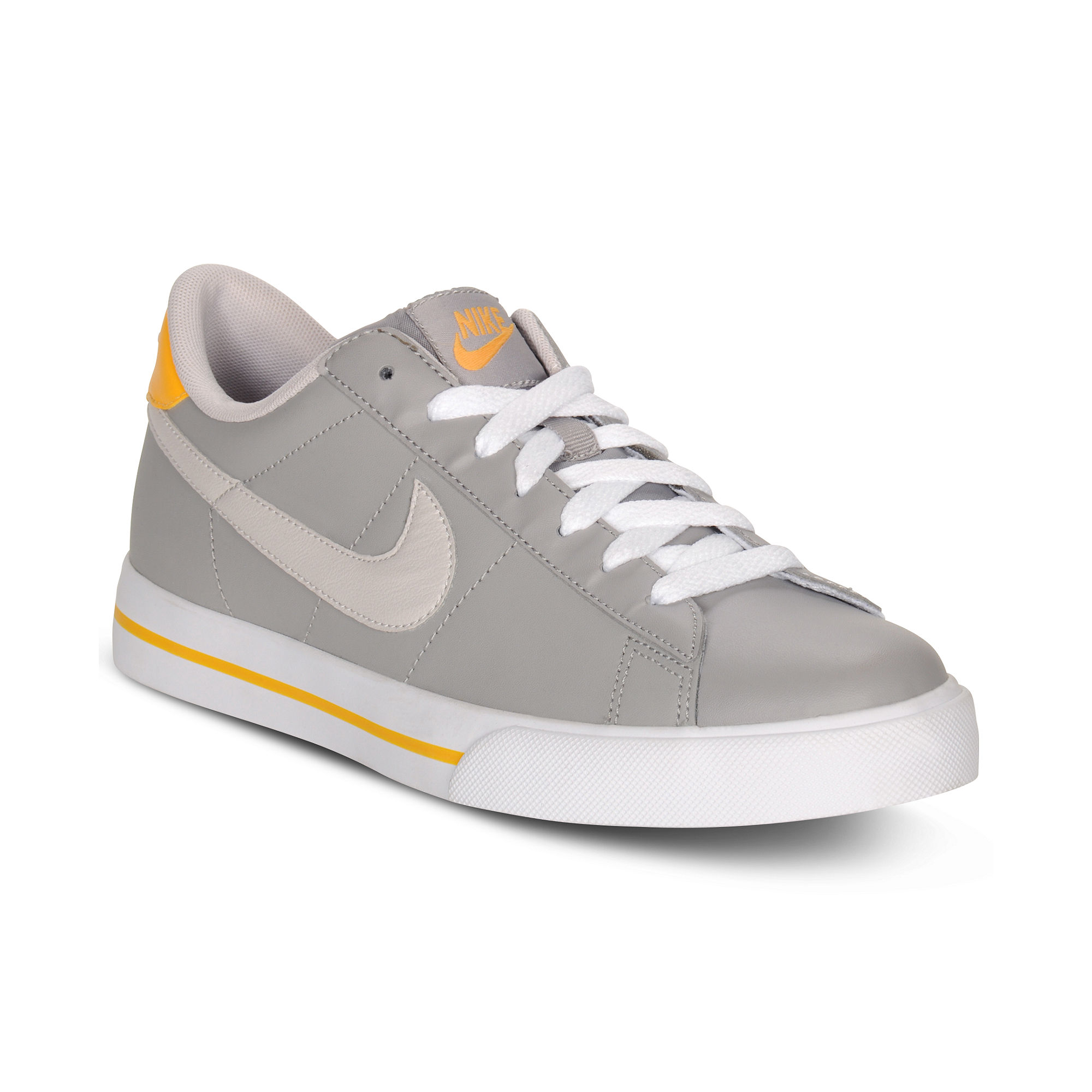 leather nike shoes