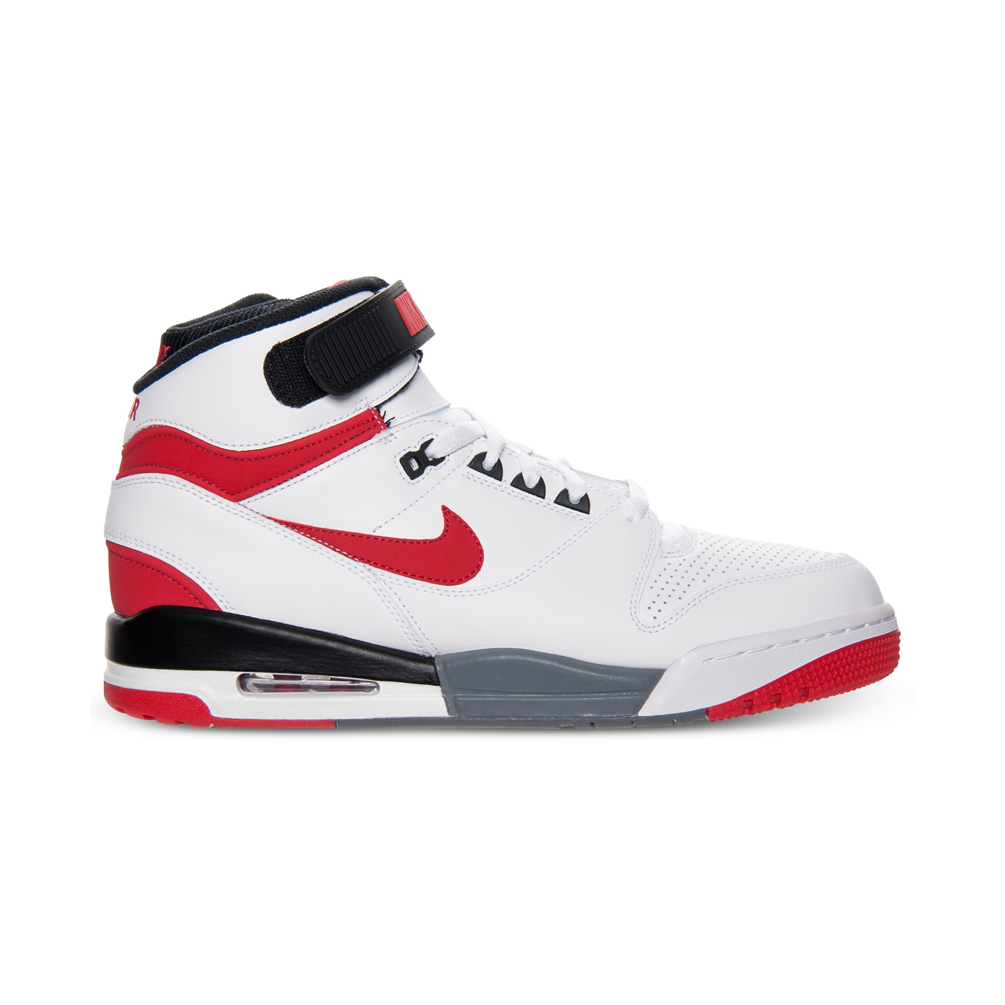 mens nike revolution sneakers