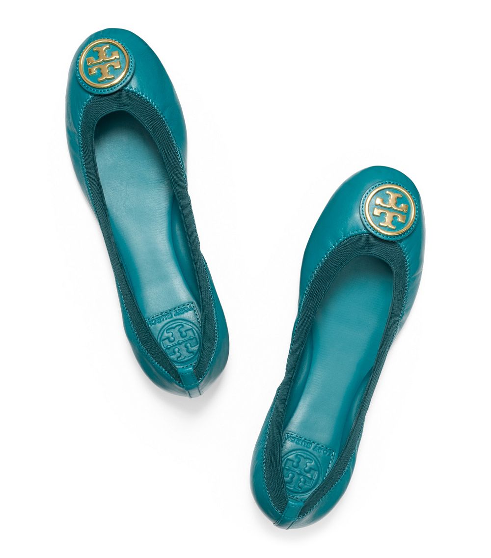caroline ballet tory burch