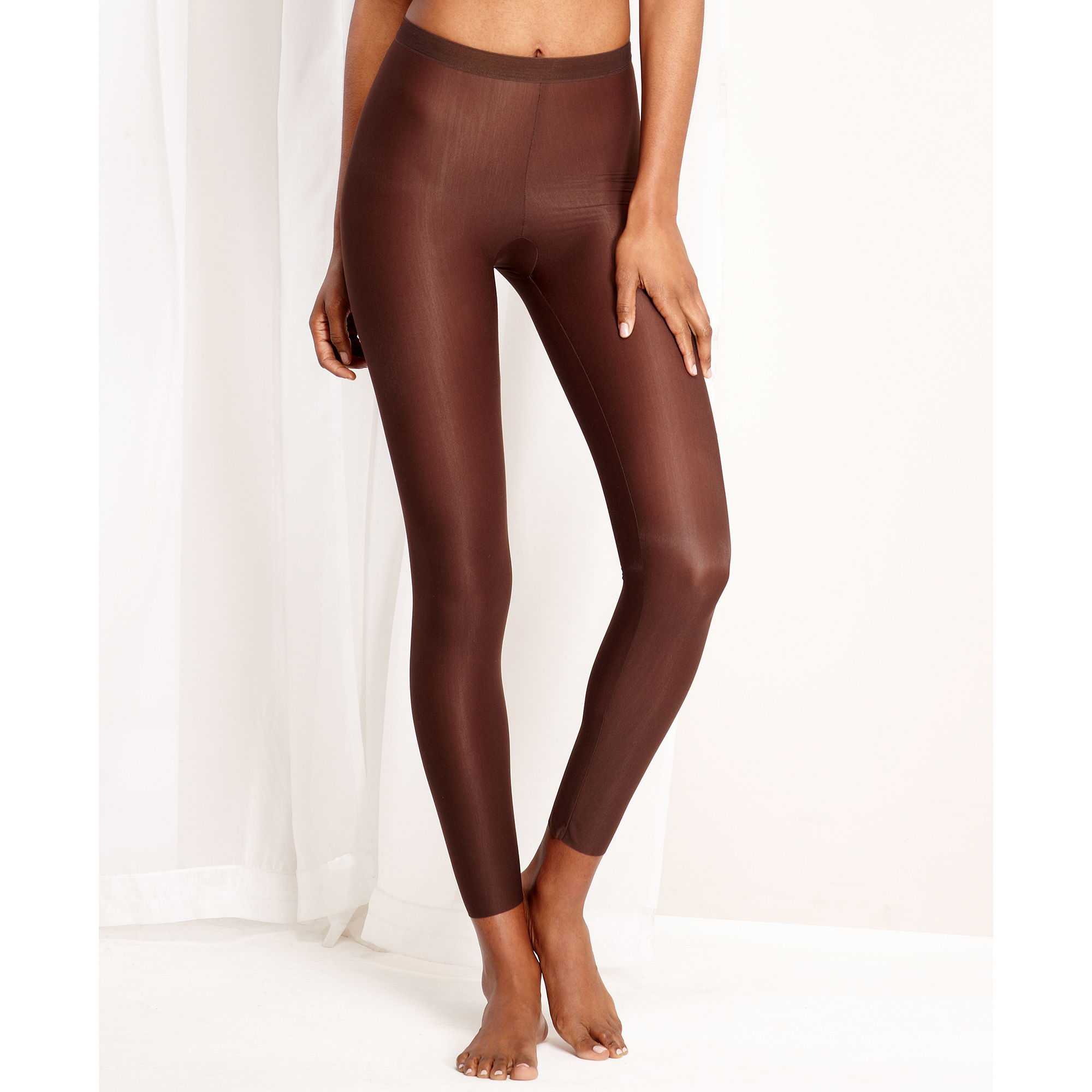 Wacoal Smooth Complexion Shapewear Leggings in Brown
