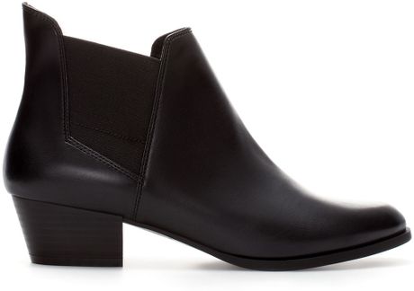 Zara Flat Ankle Boot with Elastic Panel in Black | Lyst