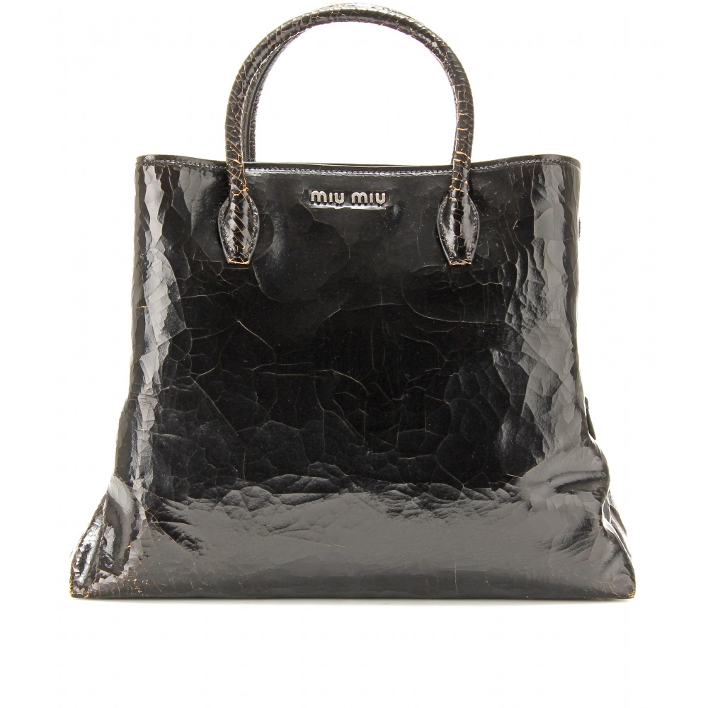 Miu Miu Cracked Leather Tote in Black | Lyst