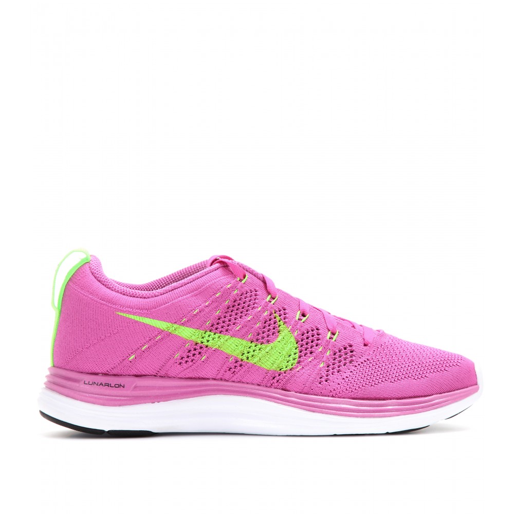nike flyknit lunar 1